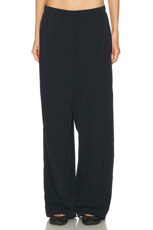 NikeSKIMS Nylon Pant in Black