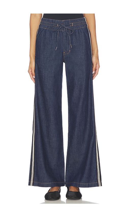 Veronica Beard Taylor High Rise Wide Leg in Indigo Rinse. 10 also , 2, 4