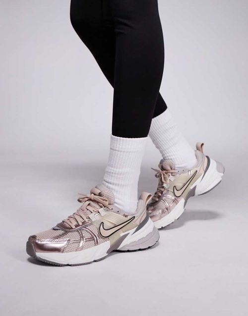 V2K Run sneakers in beige-Neutral
