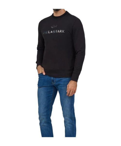 Round-neck sweater