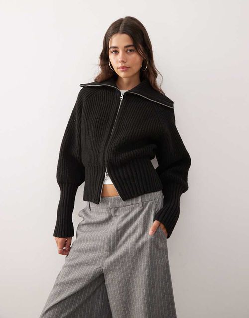 Rib knit zip through cardigan in black