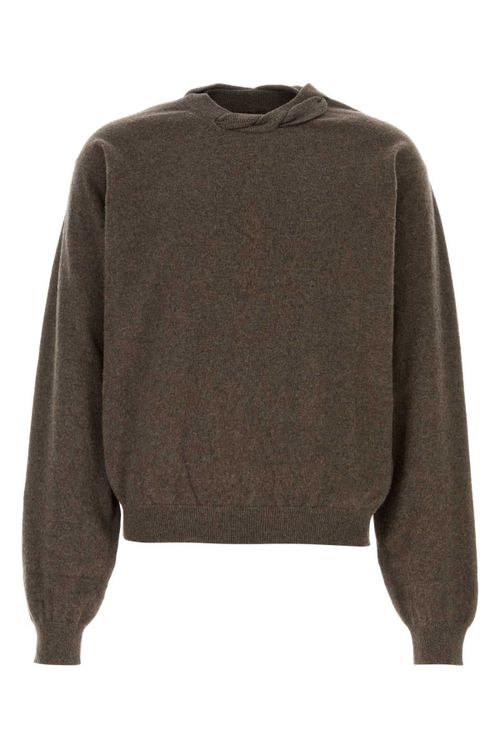 Roundneck Sweater — Brown