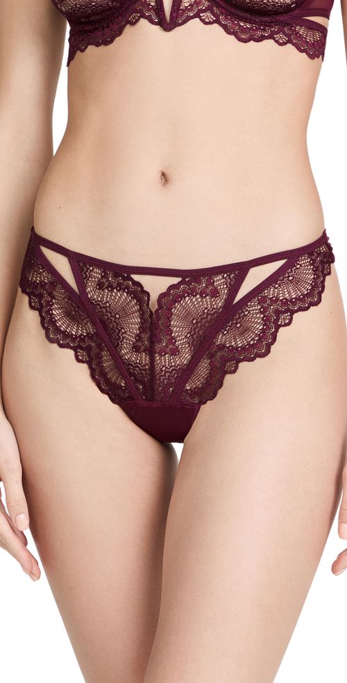 Kane Thong Cherry