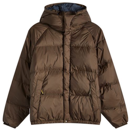 Men's x Gore-Tex Windstopper Down Puffer Jacket in Olive