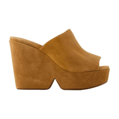 Suede Platform Heel — Brown