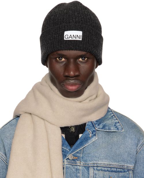 Ganni | GANNI Gray Fitted Wool Rib Knit Beanie | Realry display picture 2