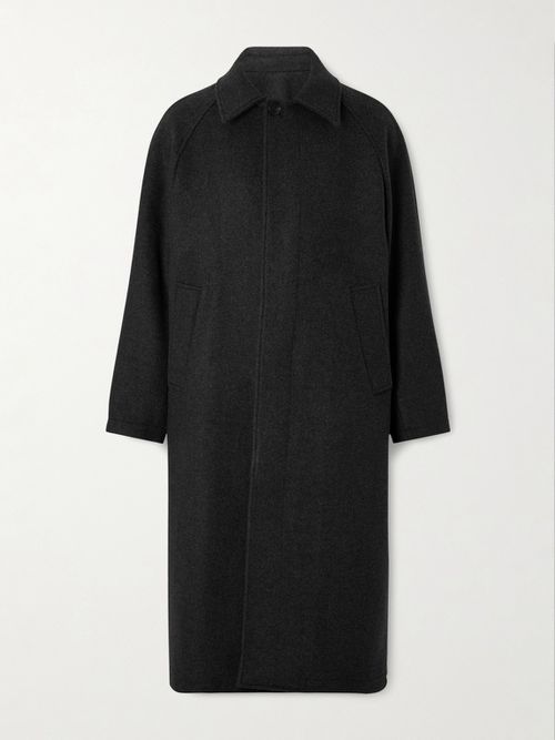 Installation Oversized Recycled-Wool Coat