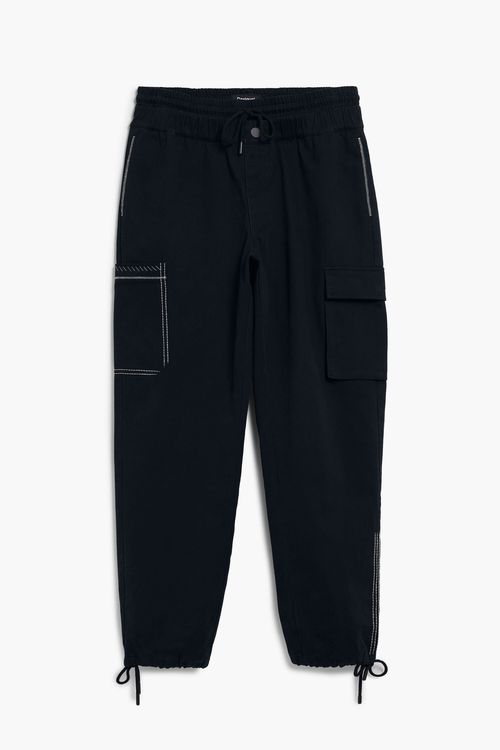 Cargo pants with drawstring