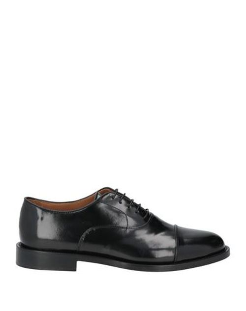 Man Lace