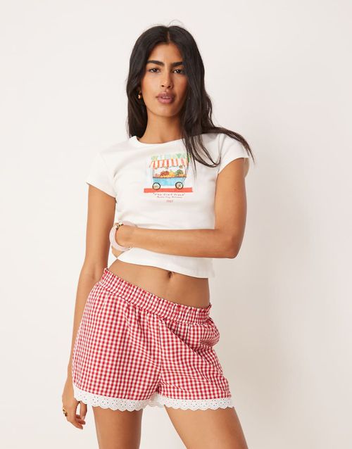 Lace trim shorts in red gingham