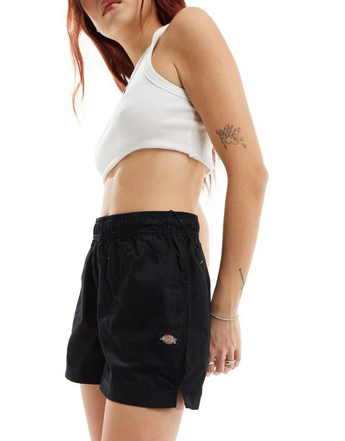 Vale shorts in black
