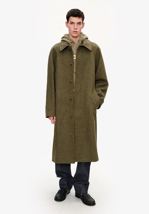 A. P.C. Men's Raglan sleeve coat Size: Extra Small in Heather green