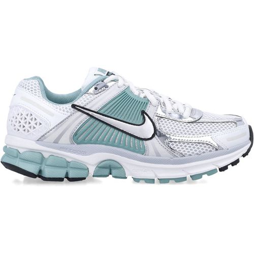 Nike Sneaker
