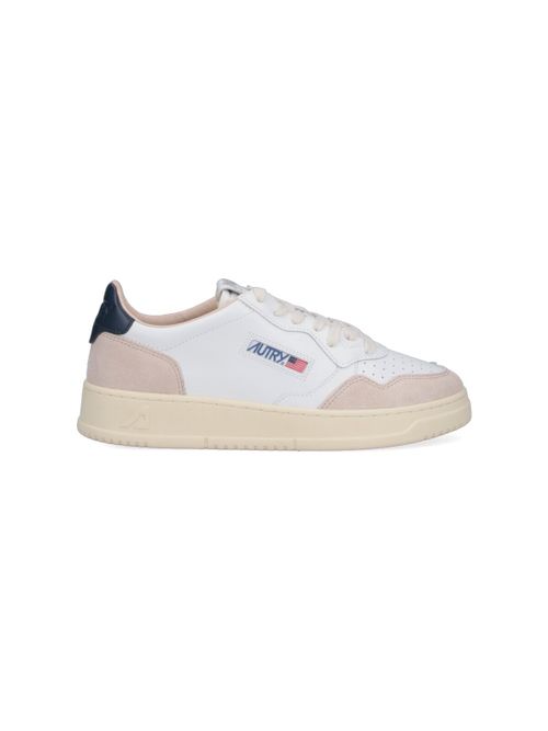 Low Sneakers "Medalist"