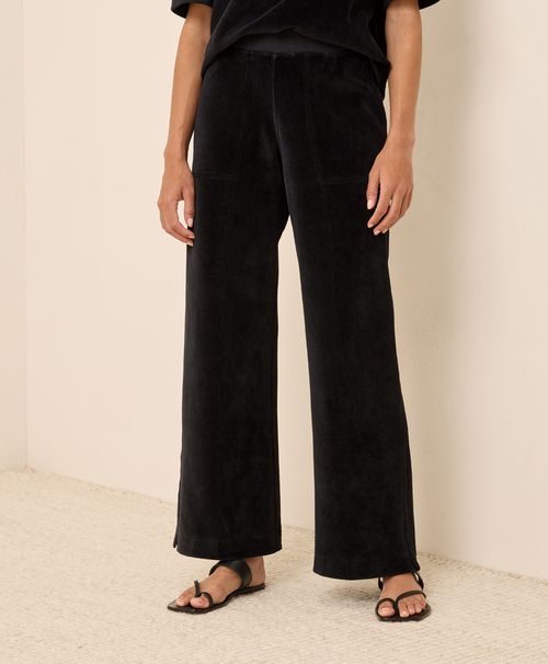 Women's Black Pure Velour Wide Leg Pant Z