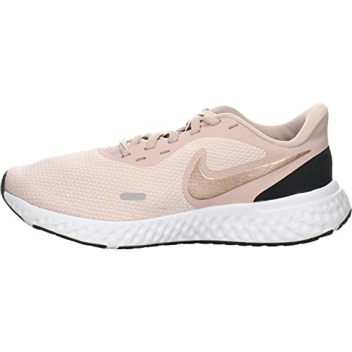 Nike Women's Revolution 5 Running Shoe