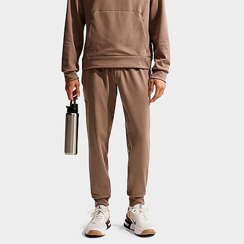 Men's Primary NanoKnit Dri-FIT UV Protection Performance Jogger Pants in Mink Brown/Mink Brown