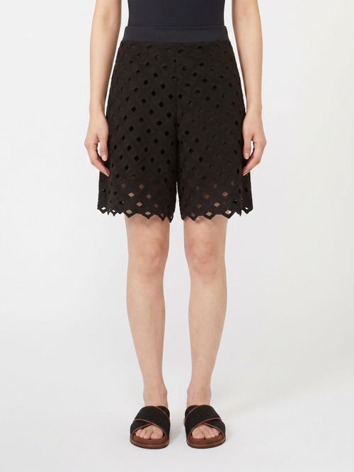 Shorts Woman color Black