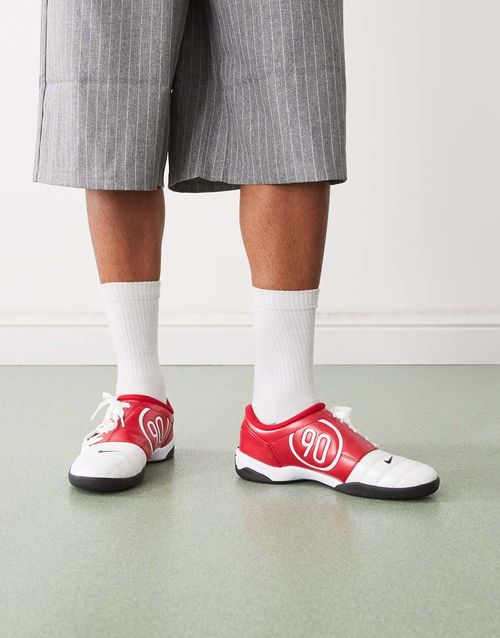 T90 unisex trainers in white and red