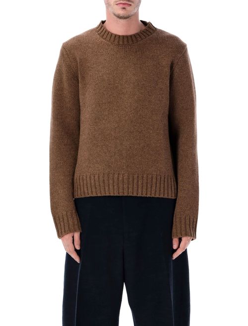 Refined Winter Wardrobe Staple Sweater (Size L)