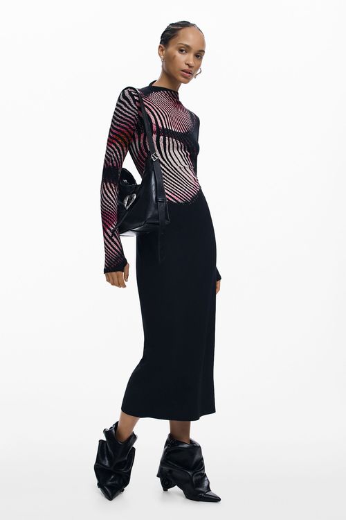 Long dress with wave