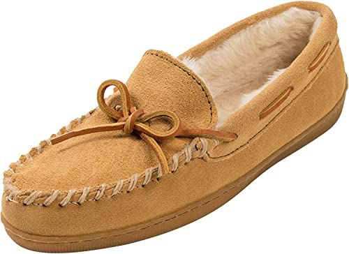 Minnetonka Mens Pile Lined Moccasin Slipper with Hard Soles Brown
