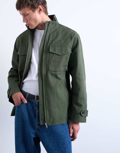 Double pocket canvas jacket in green