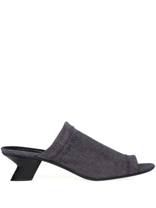 Wet mules - Grey