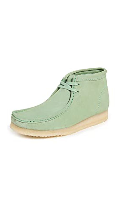 Clarks mens Wallabee Boot Chukka Boot 