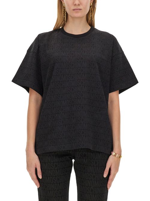 T-shirt with logo