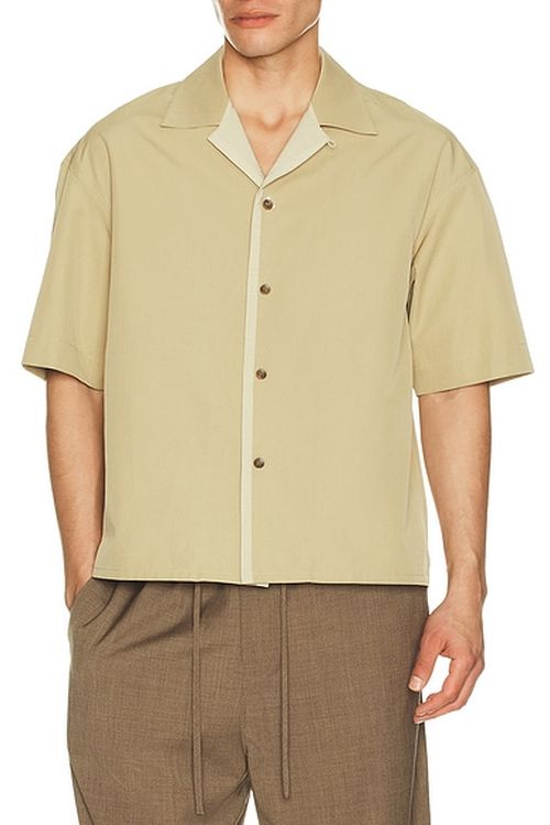 Le17Septembre Open Collar Short Sleeve Shirt in Mustard - Beige. 46 also