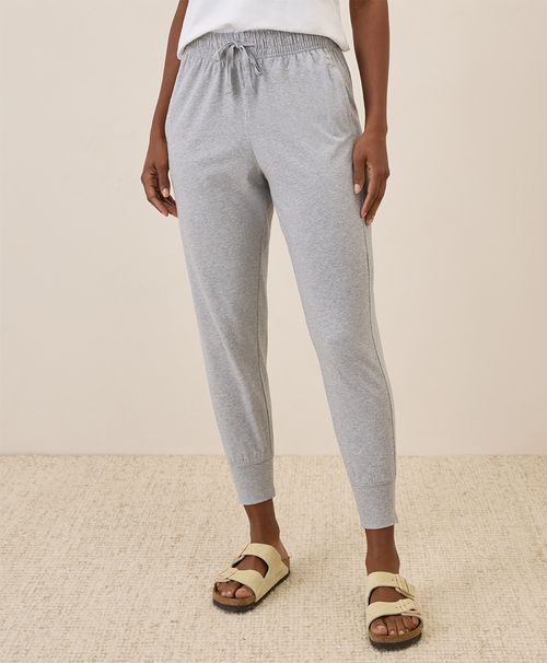 Women's Heather Grey Luxe Essential Jogger