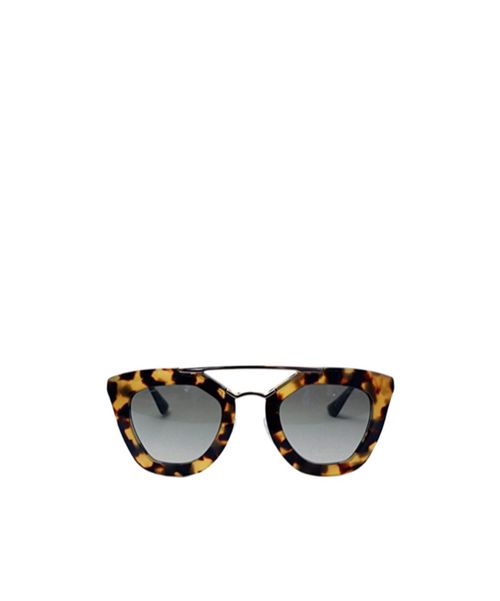 Cat's eye sunglasses