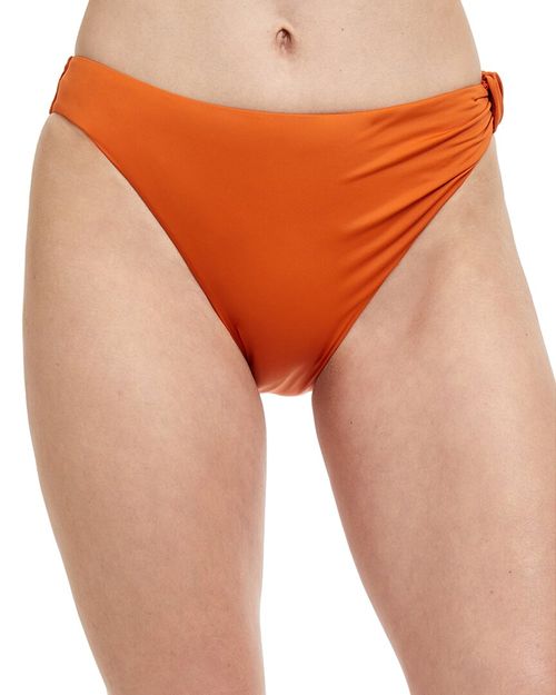 Liv Brief