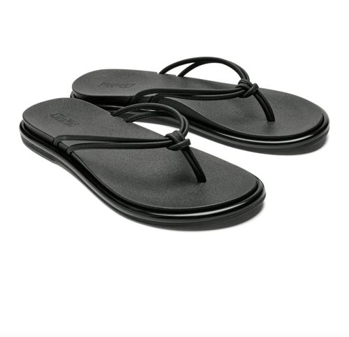 Women'S Aka Beach Sandals In Black