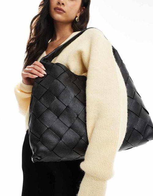 & leather braided tote bag in black