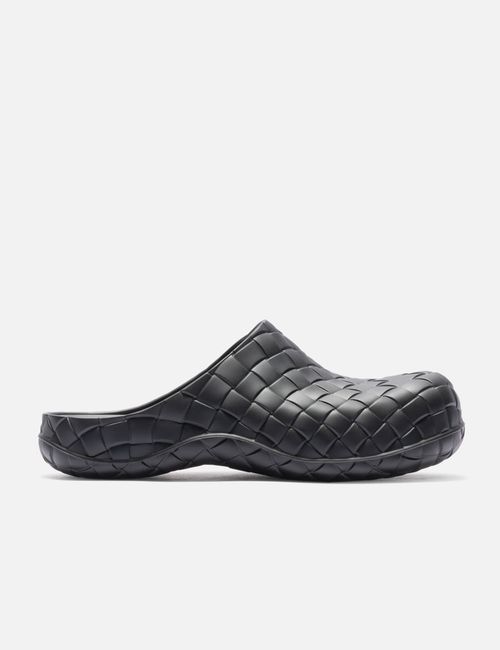 Beebee Clog