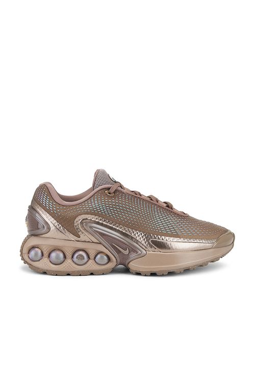 Nike Air Max Dn Sneaker in Brown