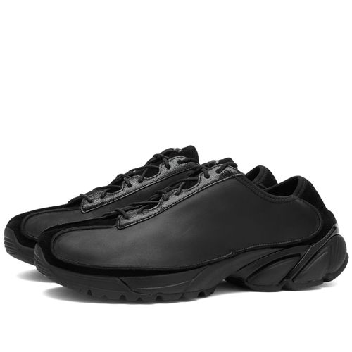 Men's Klove Sneakers in Black, Size UK 9