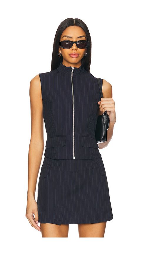 BY.DYLN WESTE LEELA in Navy. Größe S. Also in L