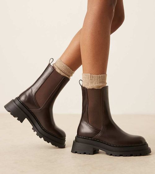 Wide Fit Austin chunky chelsea boots in brown