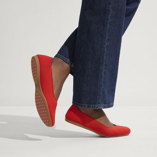 The Daily Flat in Red