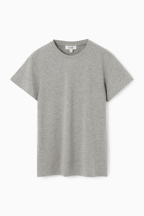 SLIM-FIT T-SHIRT