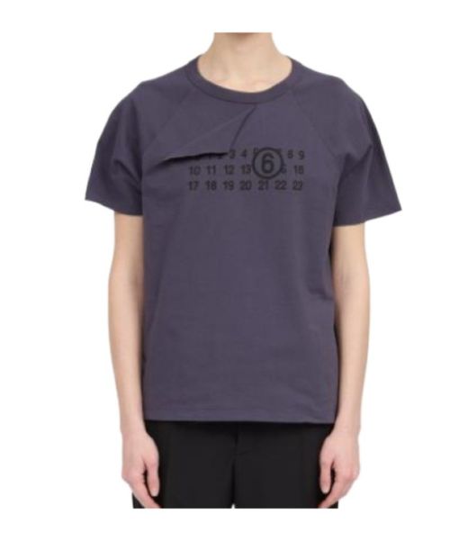 Short-sleeved T-shirt