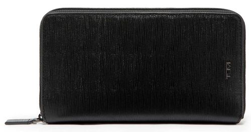 Travel Wallet Nassau in Black Embossed