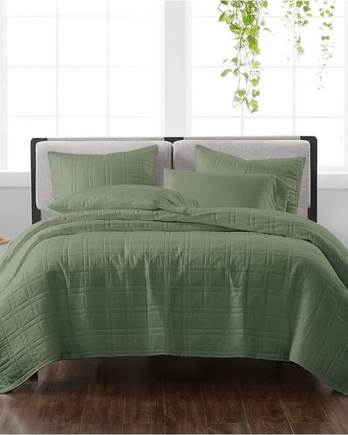Cannon Solid Green 3Pc Quilt Set