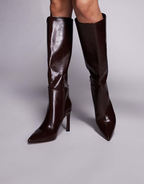 Charmed heeled knee boots in chocolate-Brown