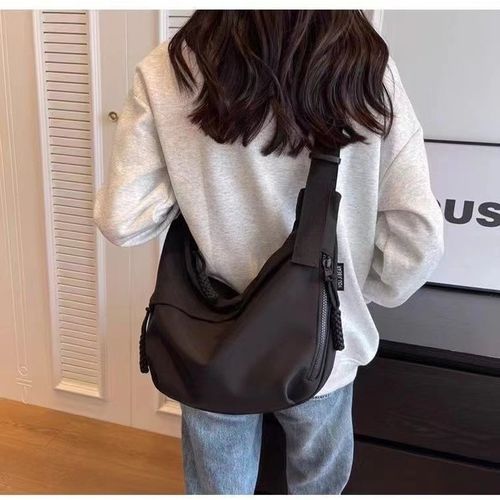 Cross-Border Women's Simple Fashion Dumpling Lightweight Large Capacity Crossbody Student Shoulder Versatile Gym Bag