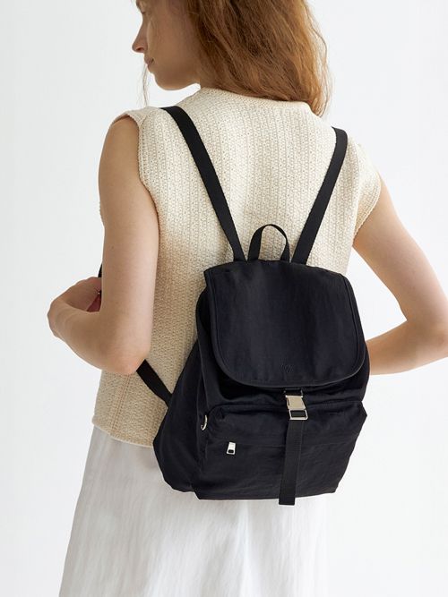 vey 여성 Mini Flap Backpack 