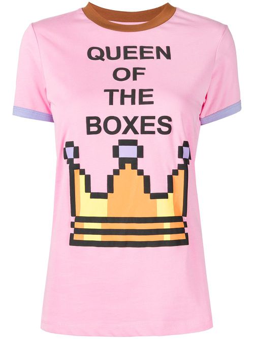 Queen Of The Boxes T-shirt - Pink